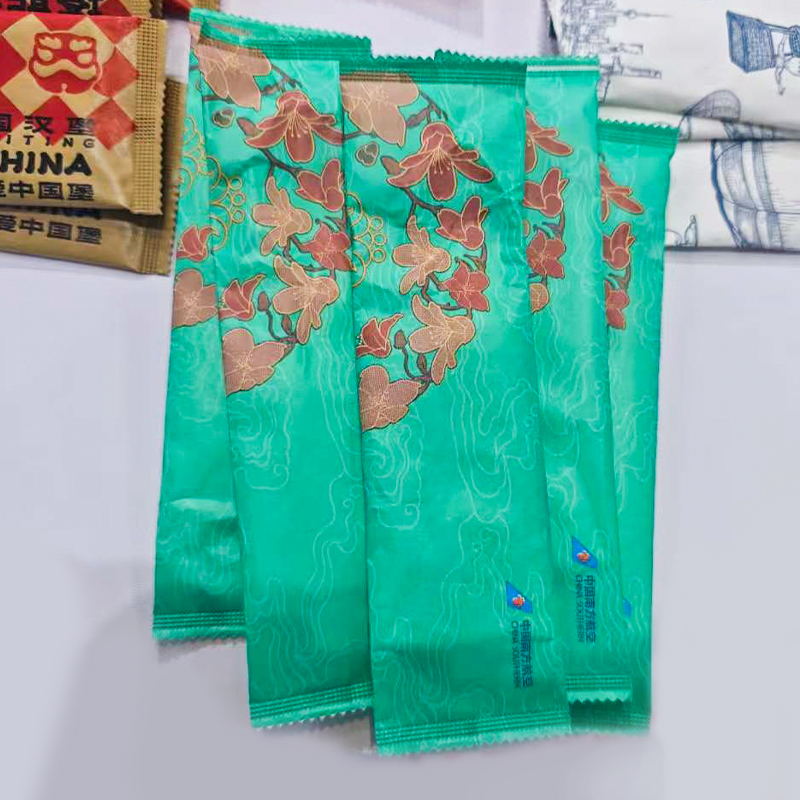 Juego desechable biodegradable de vajilla de cuatro piezas